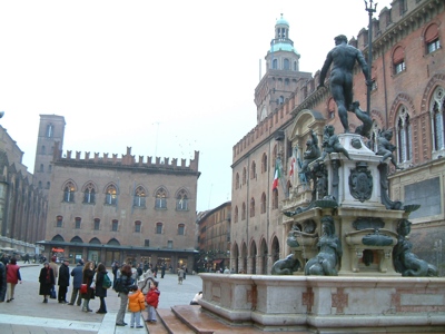 Foto Bologna: Piazza Nettuno e Piazza Maggiore