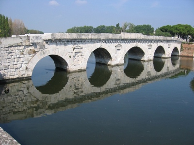 Foto Rimini: Ponte di Tiberio