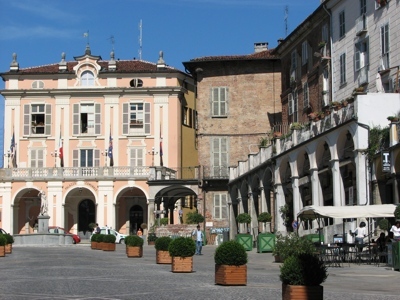 Foto Moncalieri: Palazzo Duch (Municipio)