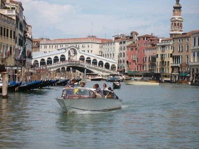 Foto Venezia: Grand Canal and Rialto's Bridge