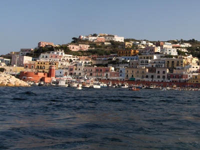 Foto Ponza: Veduta dell'Isola