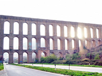 Foto Maddaloni: Aqueduct