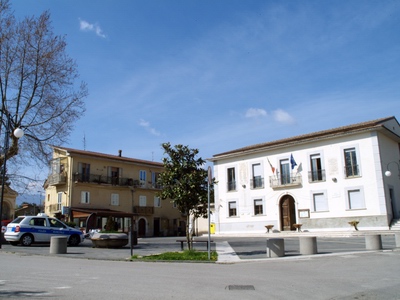 Foto San Leucio del Sannio: Piazza Municipio