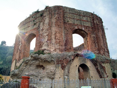 Foto Bacoli: Tempio di Venere