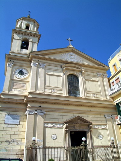 Foto Pozzuoli: Church of the Holy Virgin of the Graces