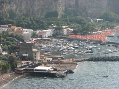 Foto Vico Equense: Caporivo's Tower and Seiano's beach