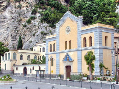 Foto Maiori: Chiesa e Convento di San Francesco