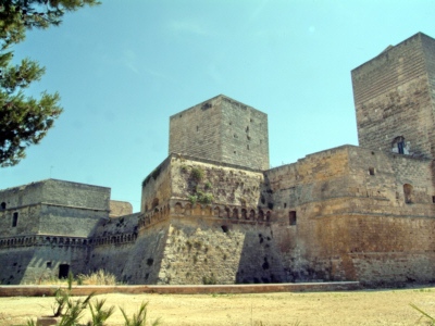 Foto Bari: Norman castle