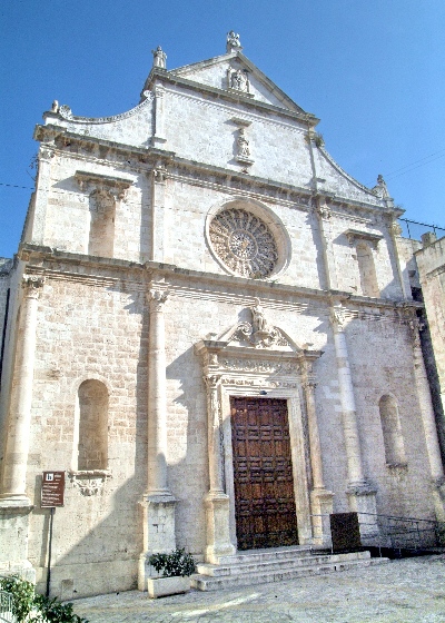 Foto Monopoli: St. Dominick