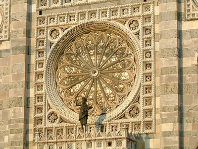Foto Monza: Rosone del Duomo di Monza