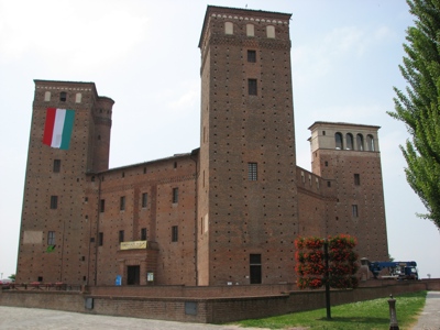 Foto Fossano: Castello degli Acaia