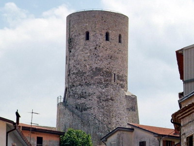 Foto Summonte: Torre Medievale