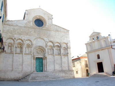 Foto Termoli: Cattedrale e Chiesetta di Sant'Anna