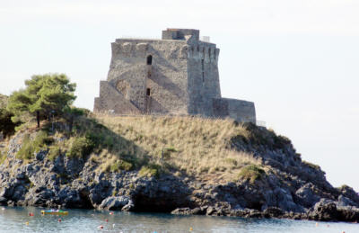 Foto San Nicola Arcella: Torre di San Nicola